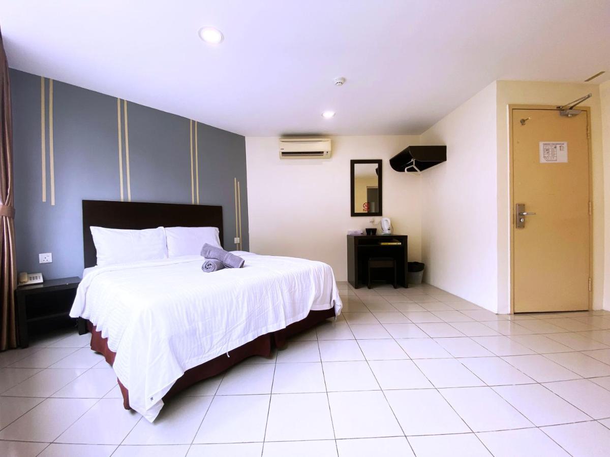 Your Hotel Klang By D'Concept Kültér fotó